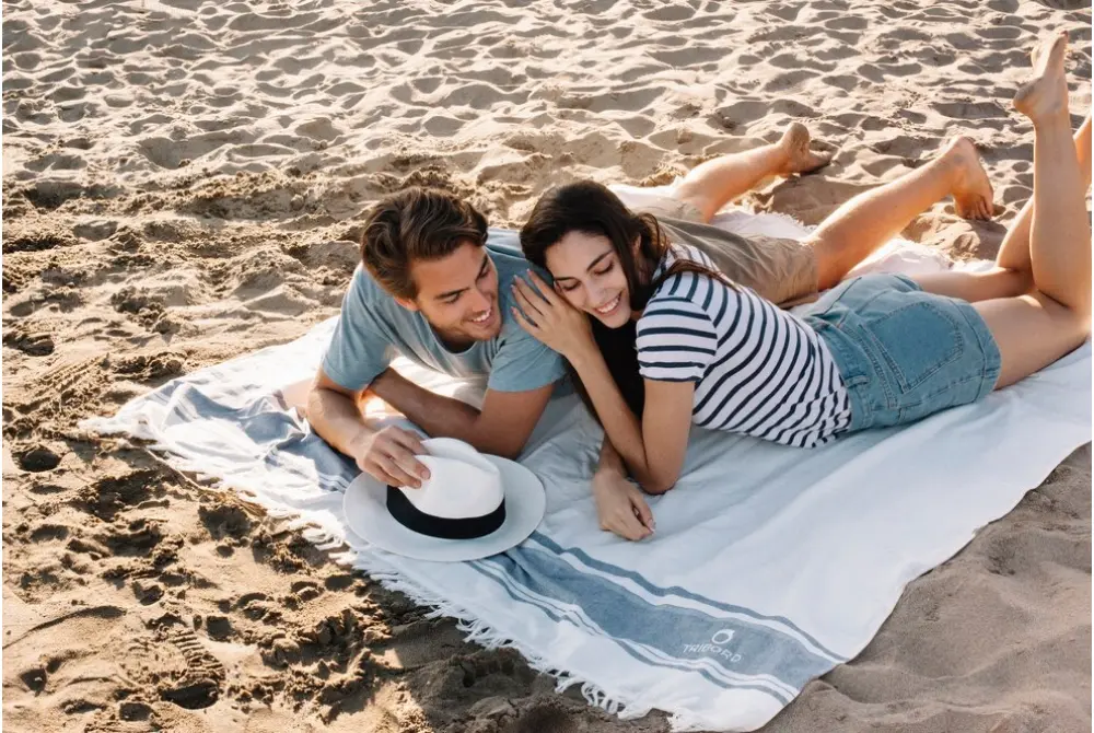 Best Summer Date Idea - Beach Date